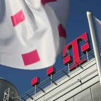 Deutsche Telekom Manage Reviews, Boost High-Intent Clicks With Yext.