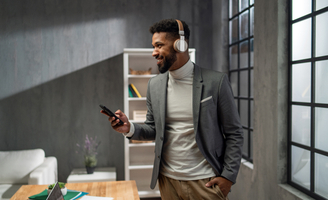 Unleashing the Power of Communication: Mastering Project Coordination Across Teams