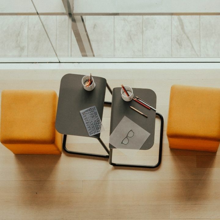 How to get your product into commerce content programs (start by thinking like an editor)