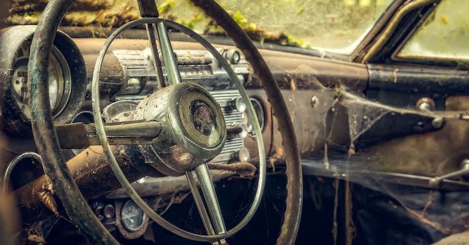 Don't Choose Dashboards Over Analysis