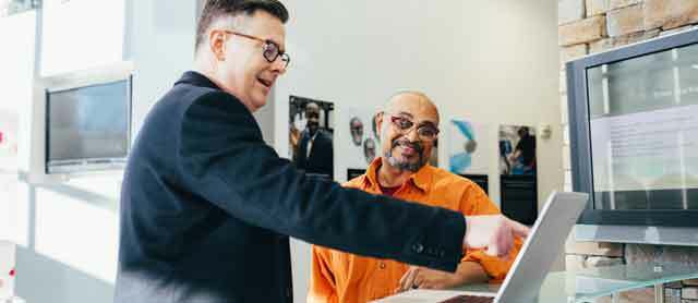 4 Ways to Design Successful Sales Incentive Programs