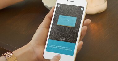 10 Best Business Card Scanner Apps for Every Use Case [2021]
