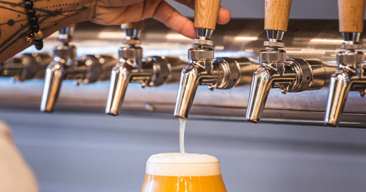 How This Brewery-Gastropub Saves 6 Hours a Week With Integrated Payroll