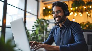 7 strategies to personalize onboarding in every department