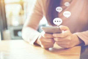 6 Tips For Implementing Chatbots Into Your Selling Strategy