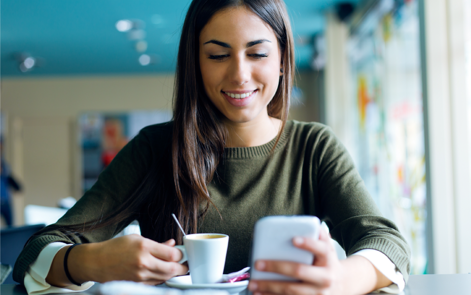 Why Every SMS Marketing Text Should Include a Tracking Link