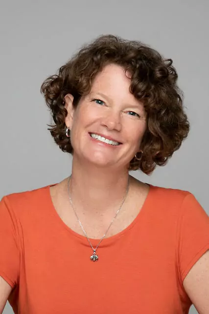 How Amy Lang Made $113,000 Helping Parents Teach Sexual Health