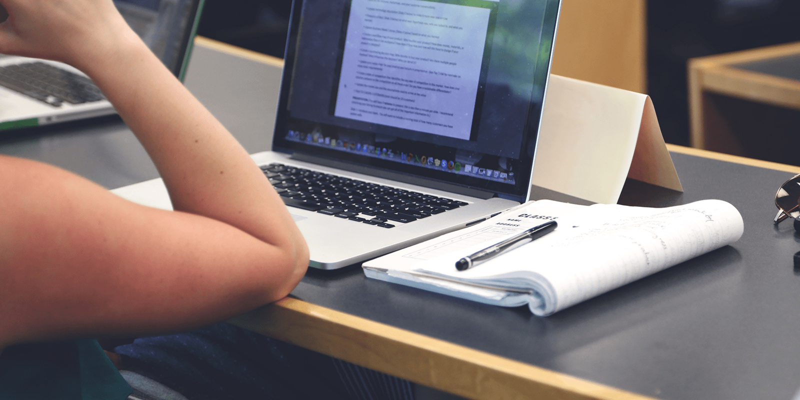 Use Email Signature Marketing to Distribute Your Content