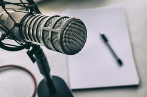 What is a Podcast? A complete guide for podcasting beginners