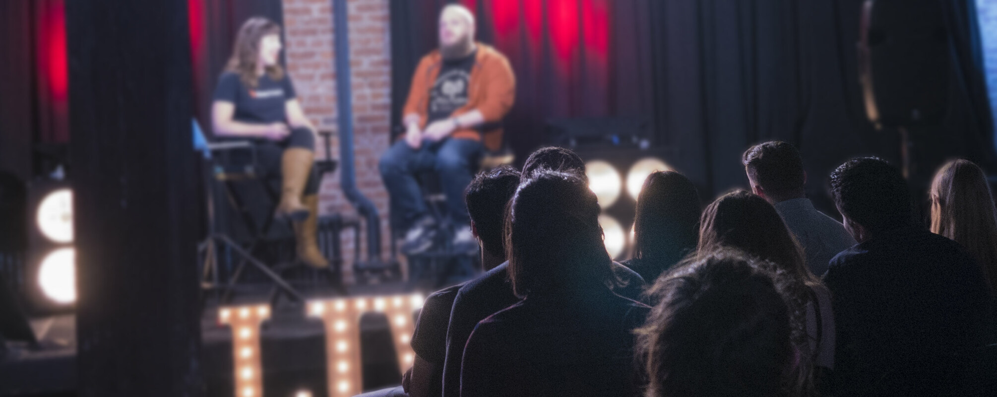 2021 Communication Statistics in the Workplace | Livestream