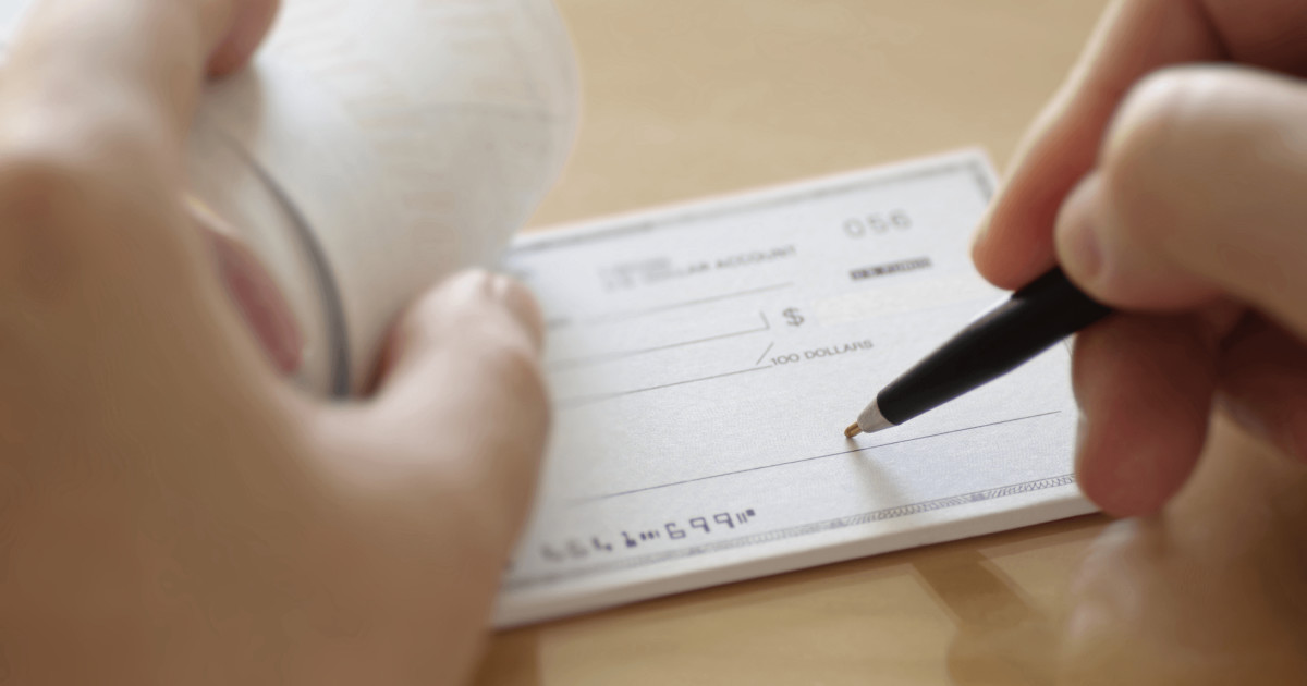 How to write and deposit check