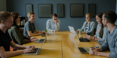 [Sigstr Shout-Out] Lessonly Promotes HR Content In Email Signature - Terminus Site