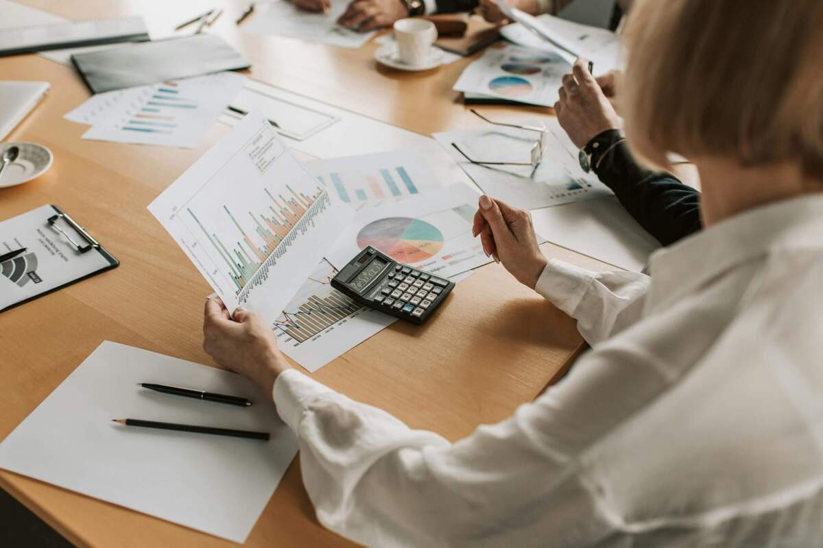 Decision Factors: How to Choose the Right Corporate Performance Management (CPM) Software