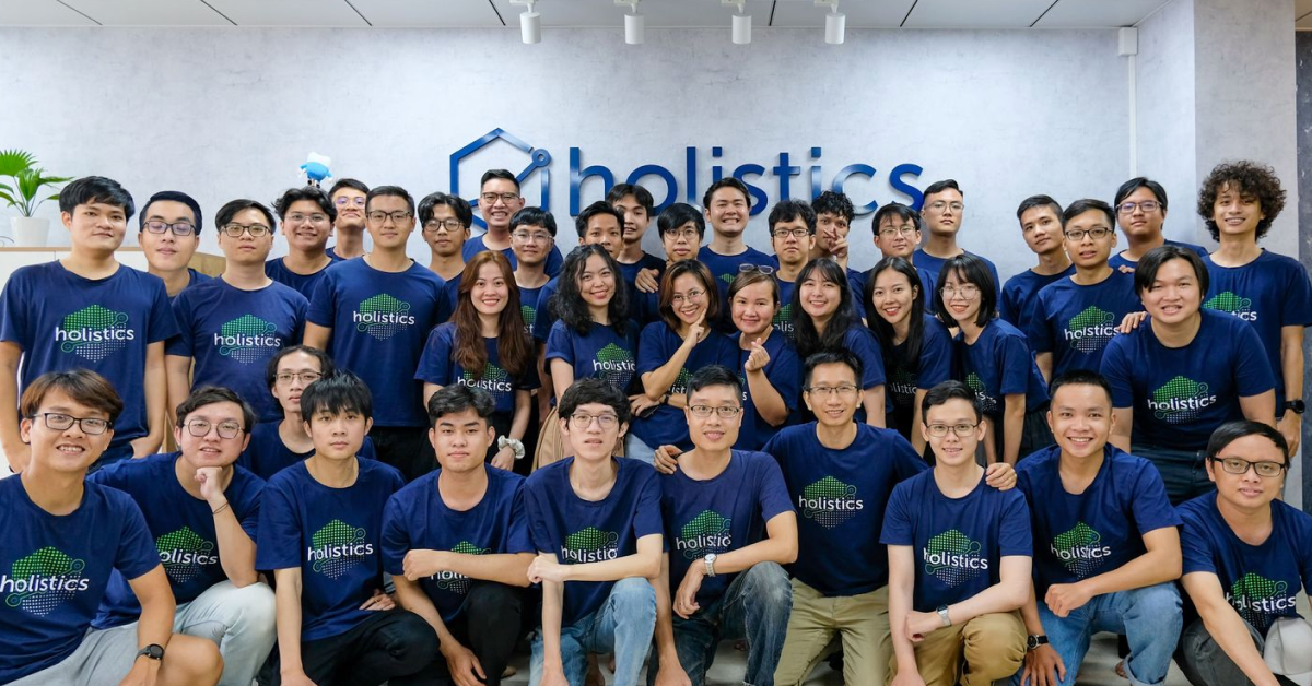 Clari Copilot gave Holistics visibility into what was a black box