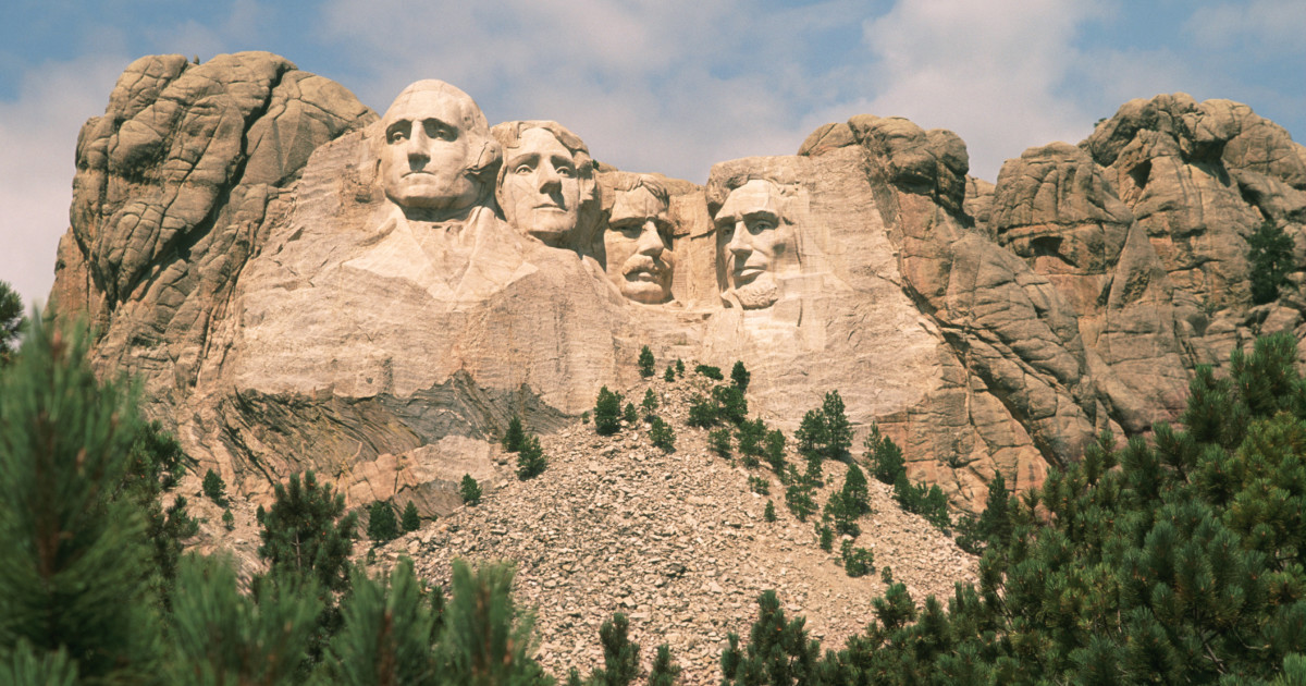 2021: What You Need to Know About South Dakota's Minimum Wage