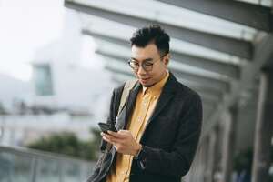 Formulating Eye-Catching Subject Lines