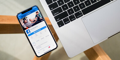 How to Create Great Facebook Cover Photos (Free Templates)