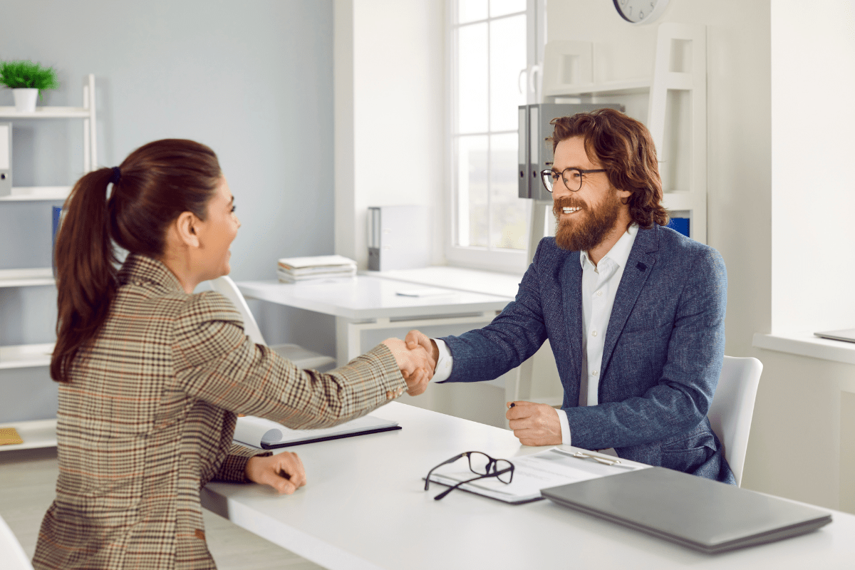 12 most frequently asked questions about extending winning job offer letters