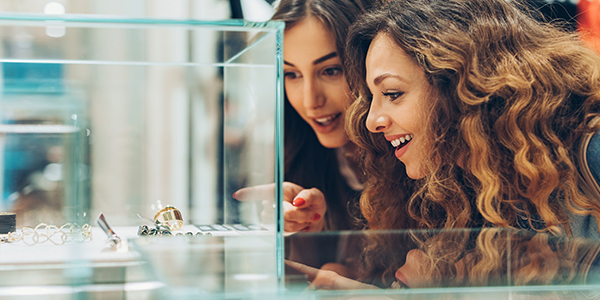 Luxury Experts Share Their UX Insights