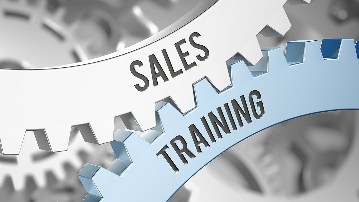 Traditional Sales Learning Is Failing Manufacturing Teams. Here's What to Do About It