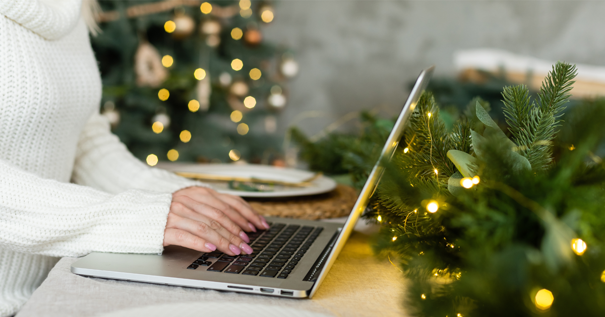 44 Holiday Email Templates for Small Businesses & Nonprofits