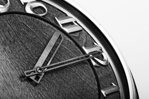 This company tripled its revenue by not using email