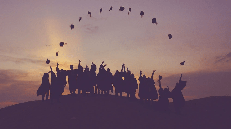 Just graduated? Having a great resume website could help you land your first job [infographic]