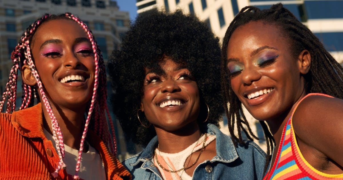 Tagger Media's Inaugural Fashion Influencer Marketing Report Highlights 2023 Trends