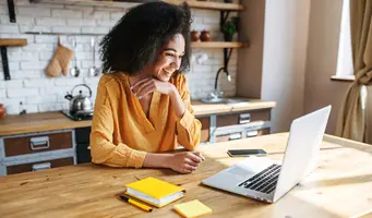 15 Profitable Side Hustle Ideas to Start in Your Free Time