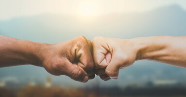 How To Partner With The Right People to Fuel a Procurement Strategy