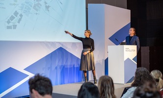 How to Merge Offline with Online & Deliver Personalized Interactions: Outletcity's Story [Video]