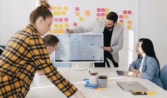 7 Things Only Similarweb Can Do for Lead Generation