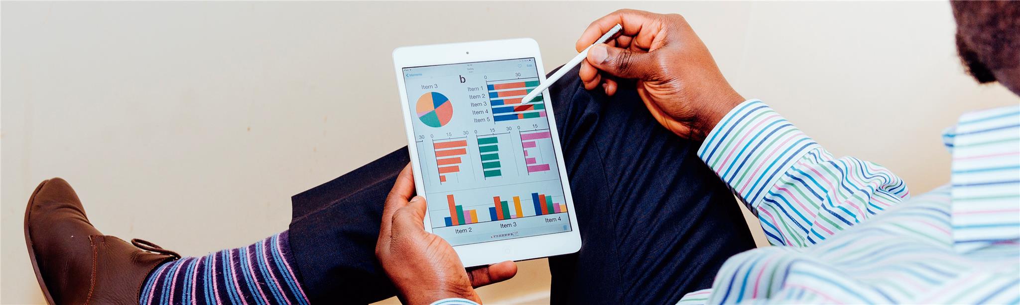 7 Steps to Customize Your CRM and Empower Your Remote Workforce