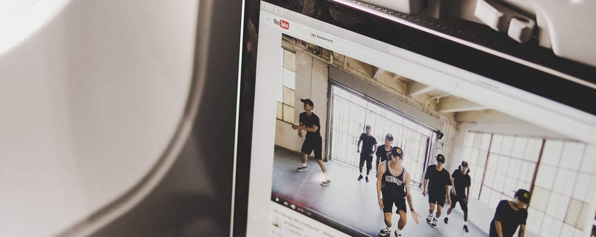 How To Edit Youtube Videos? Ultimate Guide for Beginners (On Desktop and Mobile)