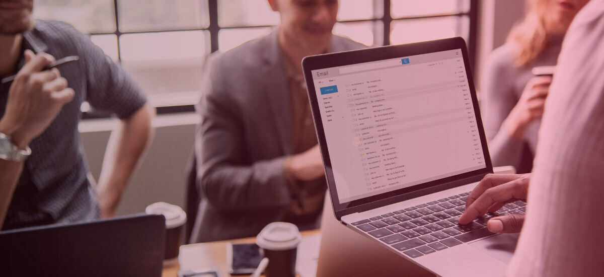 6 Prospecting Email Templates For You to Swipe From Right Now