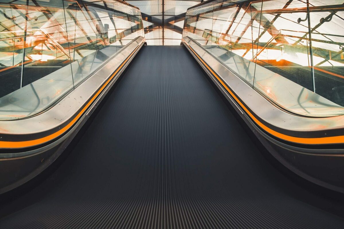 Switching Email Marketing Tools: ESP Moving Guide (With Checklist)