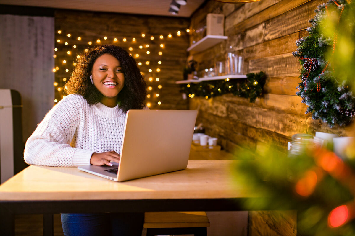 Virtual holiday party ideas for the upcoming holiday season