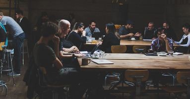 The 5 building blocks of employee communities | Webinar report