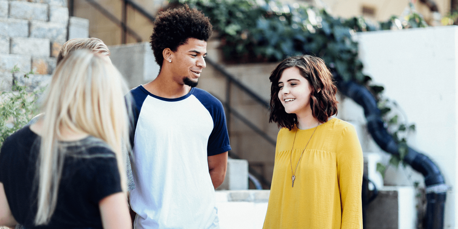 Build Employee Advocacy & Leverage Employee Email