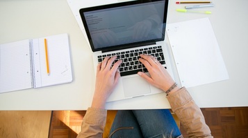 Why you should send more plain text emails from your ecommerce store