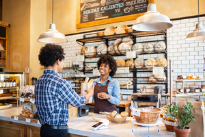 What is Customer Care? (+5 Examples)