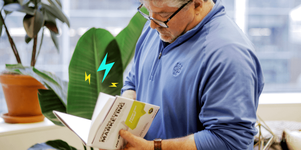 Why & How Sales Teams Should Use Video to Close More Deals