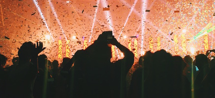 How Fans Are Using Social Media at Festivals