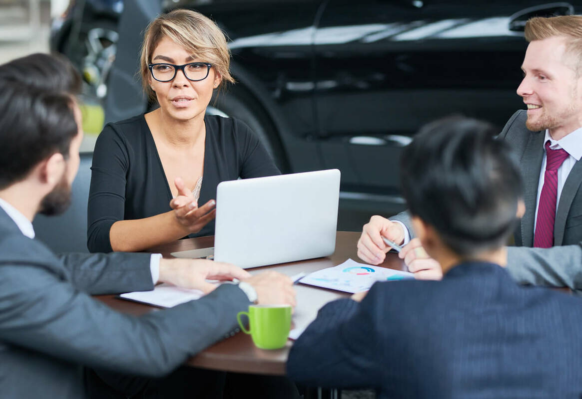 How to manage a sales team with a mindful approach