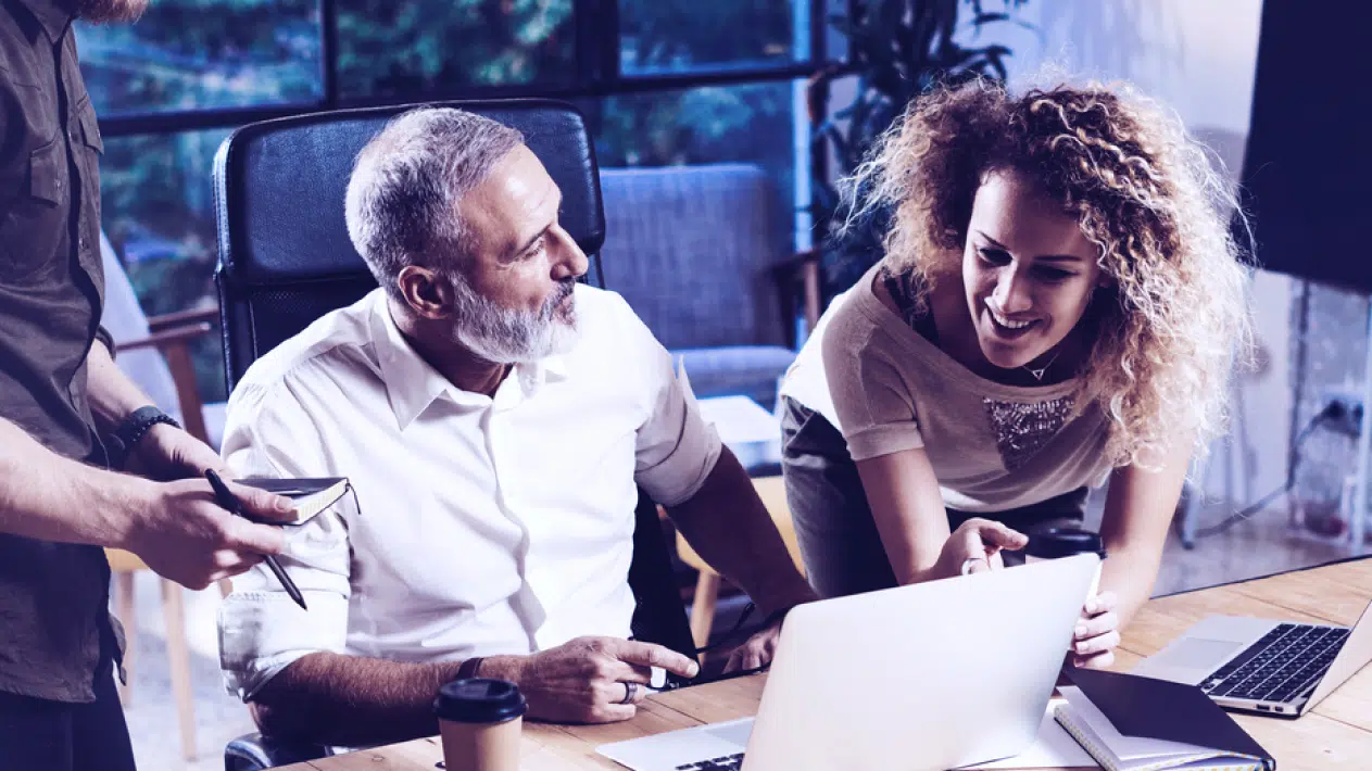 What Is Mid-Funnel Marketing? Tactics and Tips to Sell More