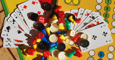 Sales Training Games: 4 Steps To Successfully Set Sales Goals For Retail Employees