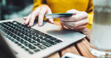 4 Ways Businesses in the Finance Industry Are Getting Paid Faster via Texting