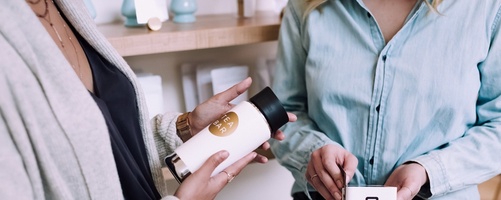 Pros and Cons Of Personal Selling That Businesses Should Know