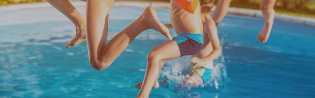 8 basic swimming pool rules that every community should have in place