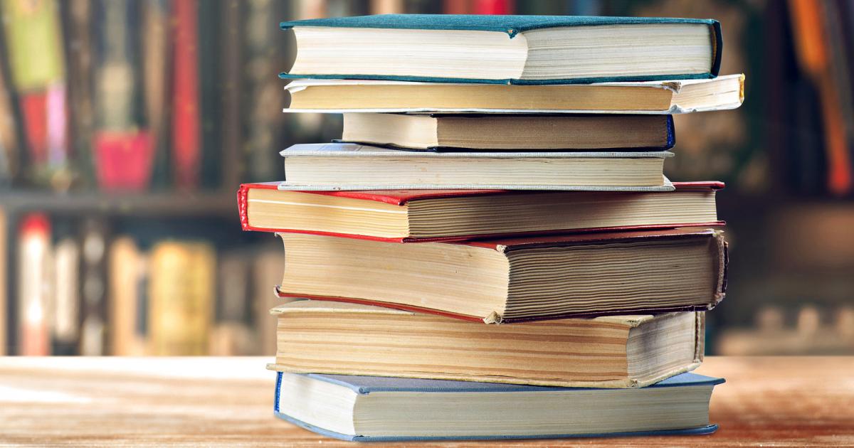 9 Behavioral Psychology Books For Persuasive UX Design